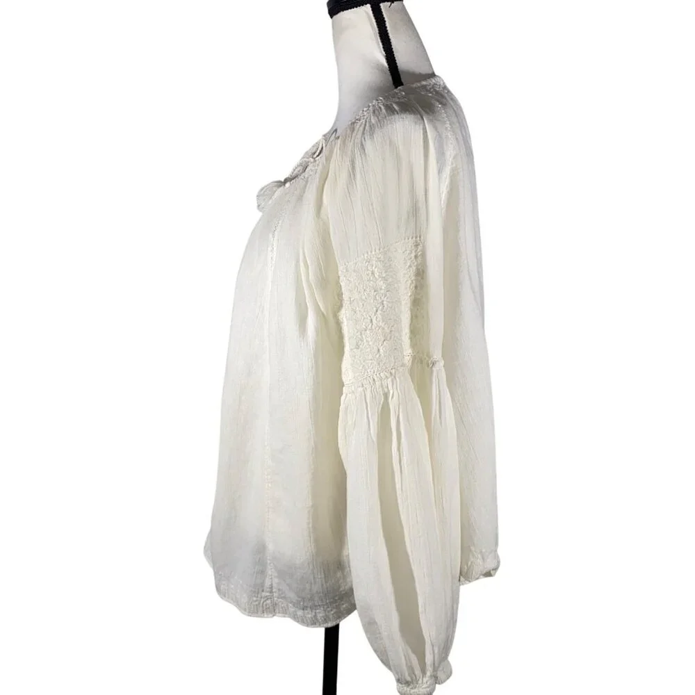 Doen Cream Blouse with Tassels - Picture 6 of 12